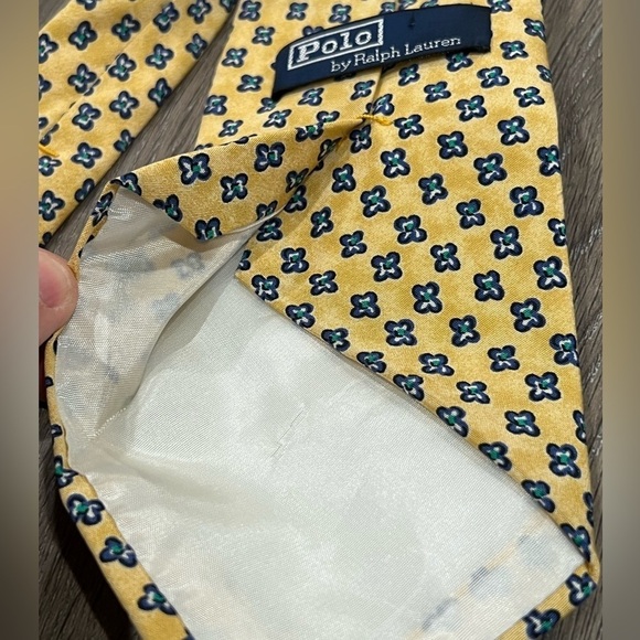 Polo Ralph Lauren Toe Made by Hand Yellow Geometric Navy Accent Designer Tie - Picture 7 of 12